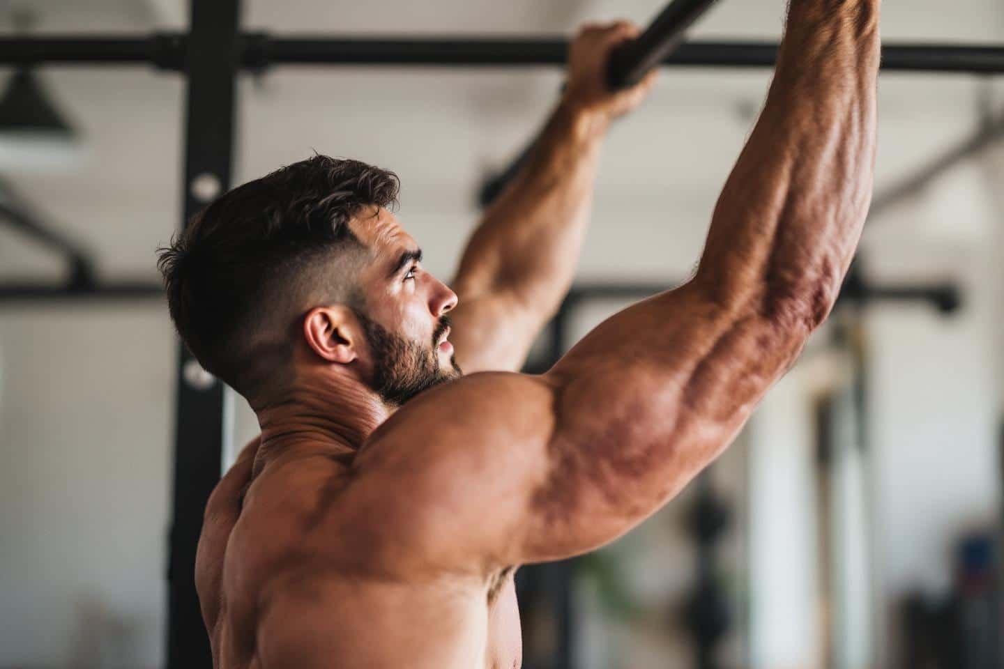 One arm pull up entraînement : guide complet et progression